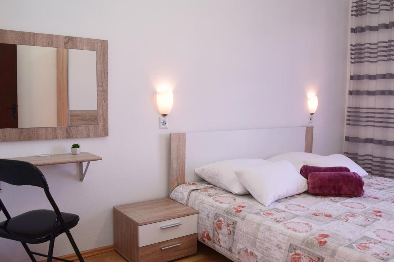 Apartment Margareta & Ena Malinska
