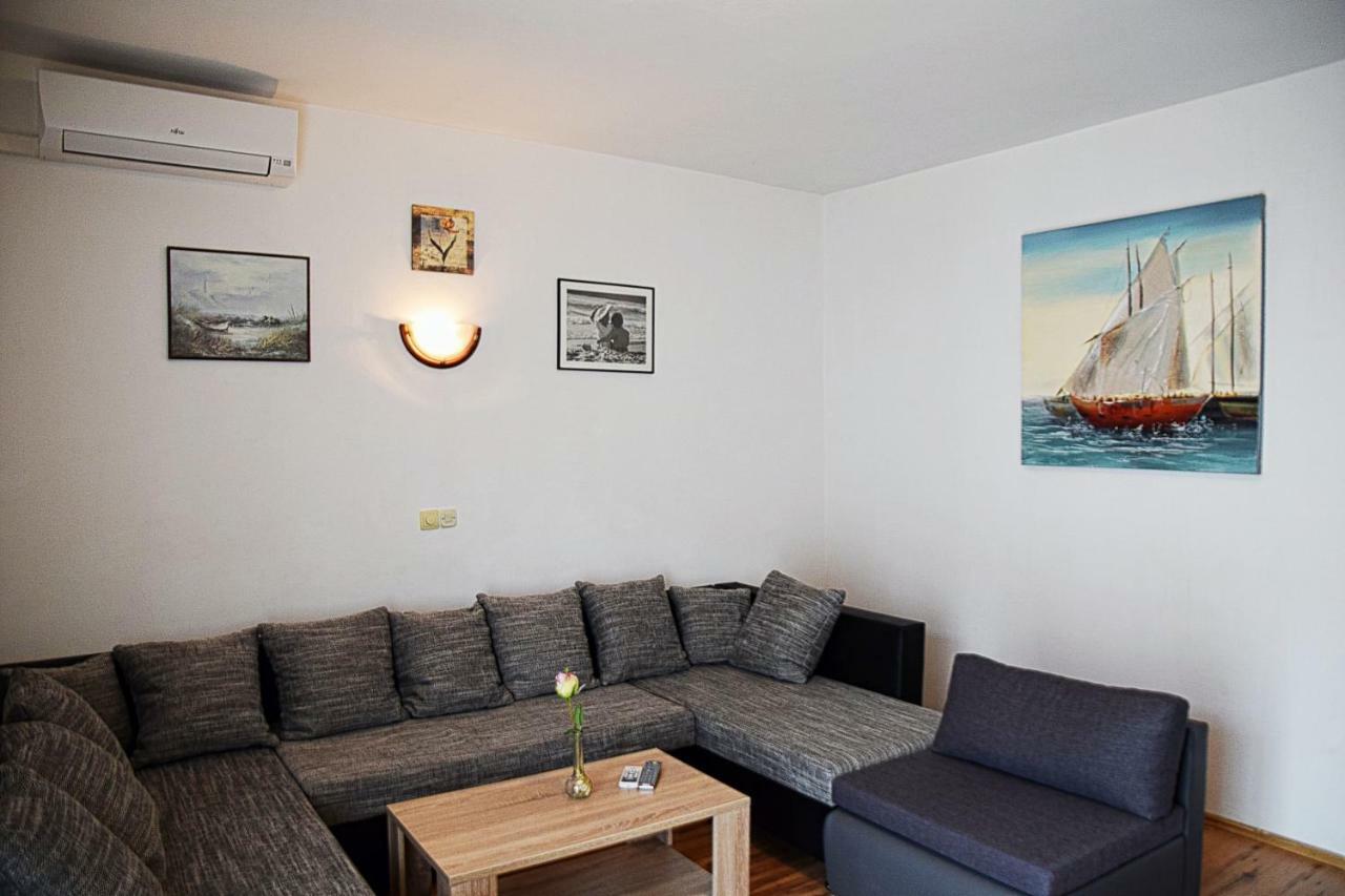 Margareta & Ena Appartement *